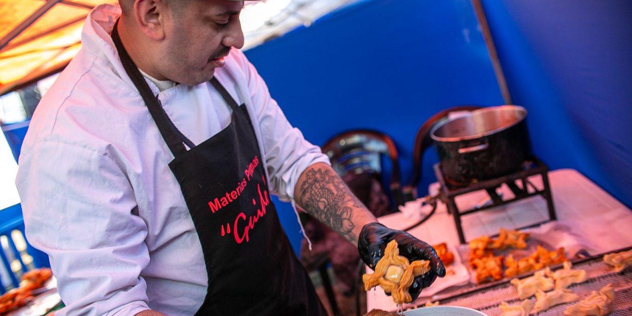 DOS HISTORICAS PANADERIAS DE BROWN PREMIADAS EN EL FESTIVAL DEL PASTELITO CRIOLLO