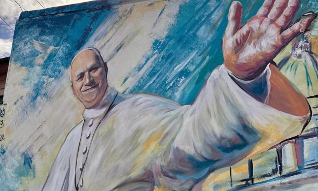 ALMIRANTE BROWN RECIBIRA A LEON XIV CON CINCO MURALES EN  CLAYPOLE
